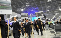 Lương 190.000 USD/năm, phi công Lufthansa vẫn đình công